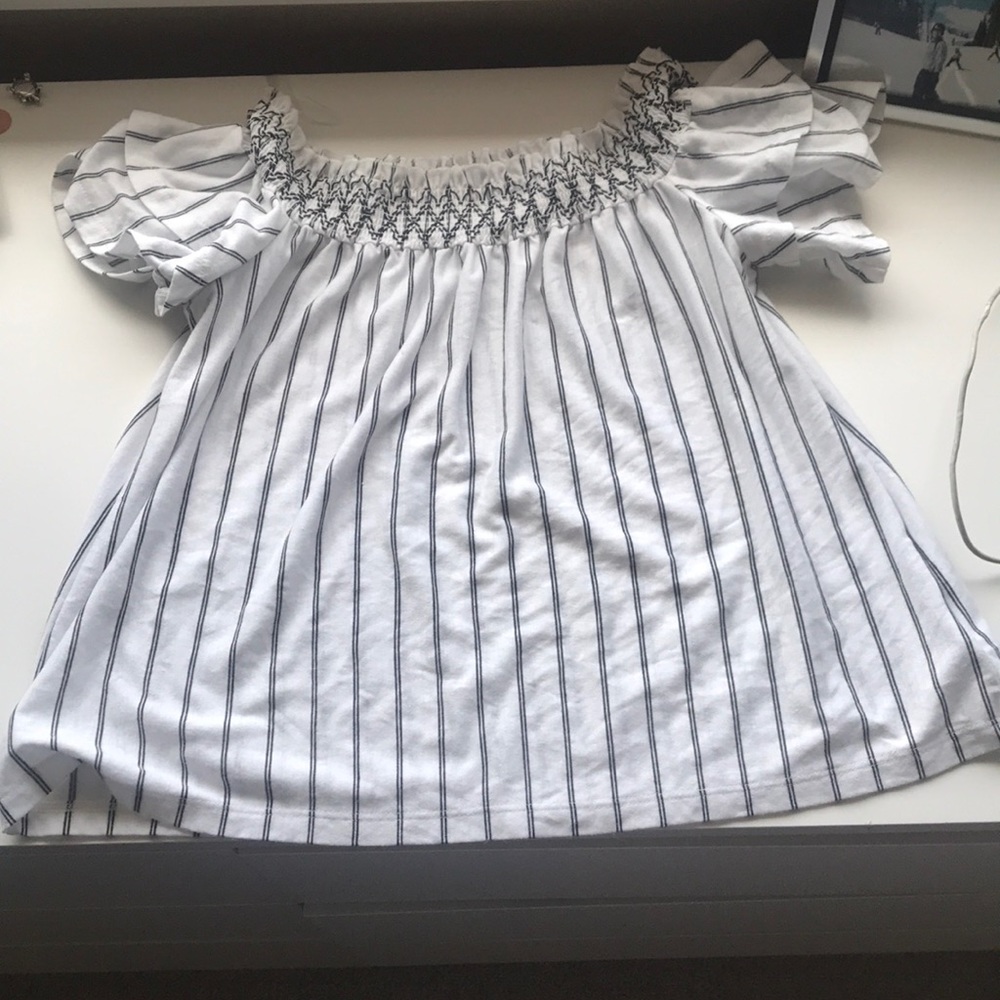 american eagle off the shoulder top